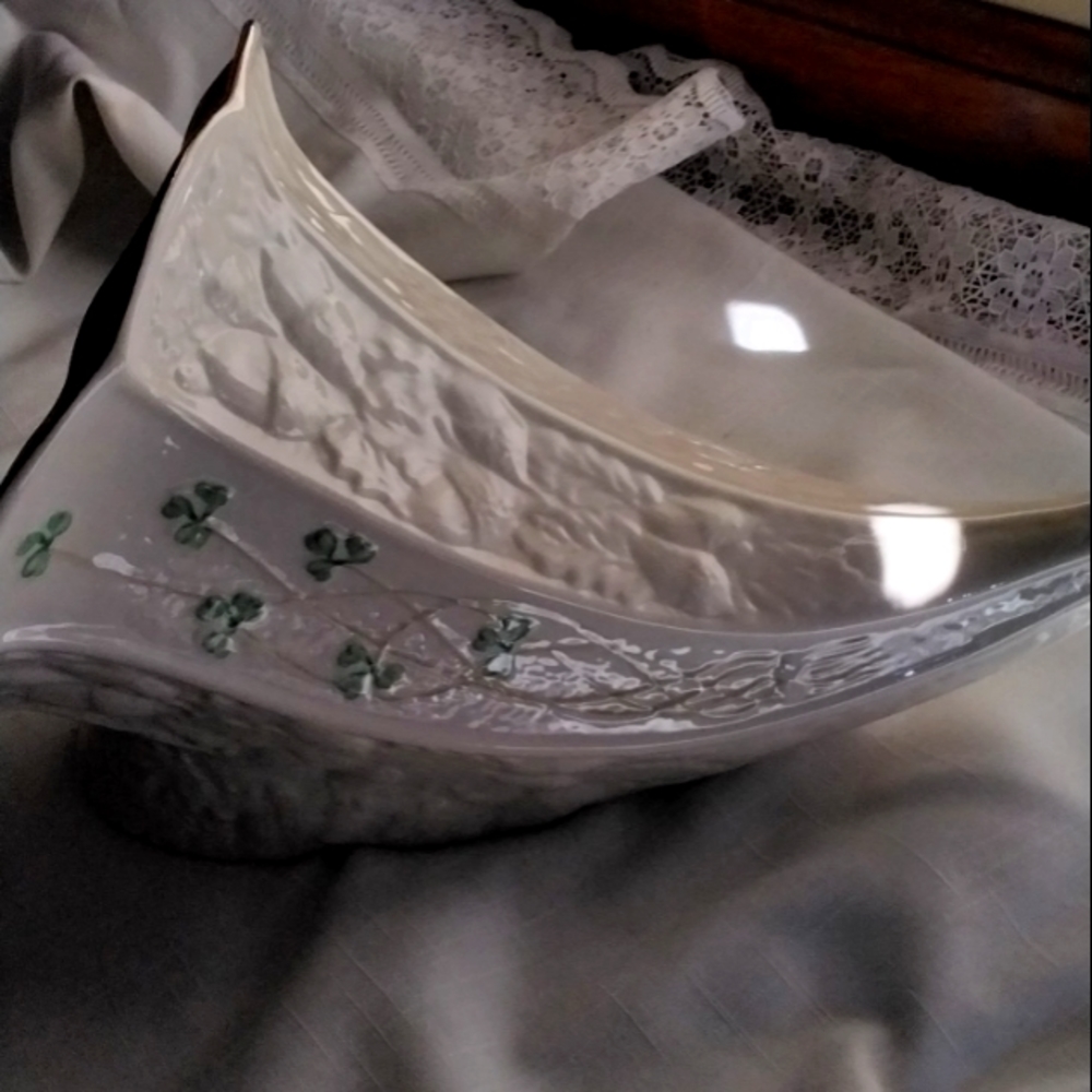 Belleek original shamrock design cornucopia